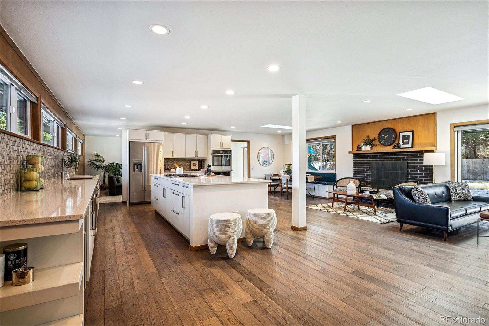 MLS Image #5 for 3552 s eudora way,denver, Colorado