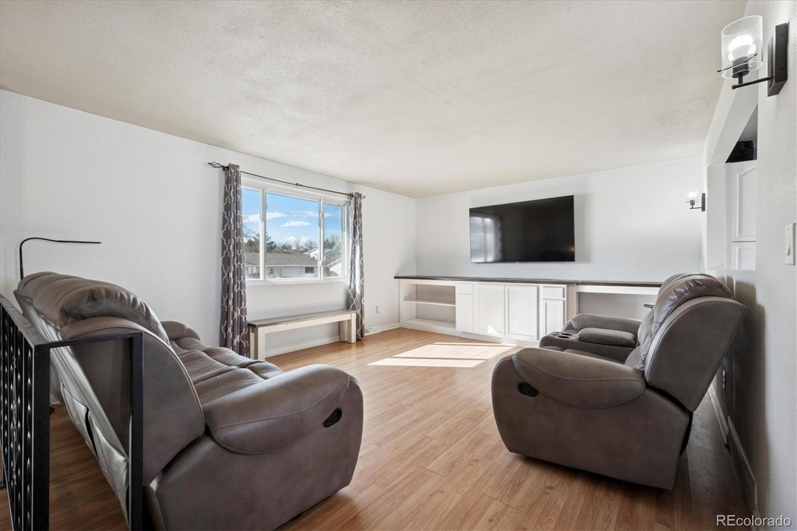 MLS Image #3 for 219  dianna drive,lone tree, Colorado