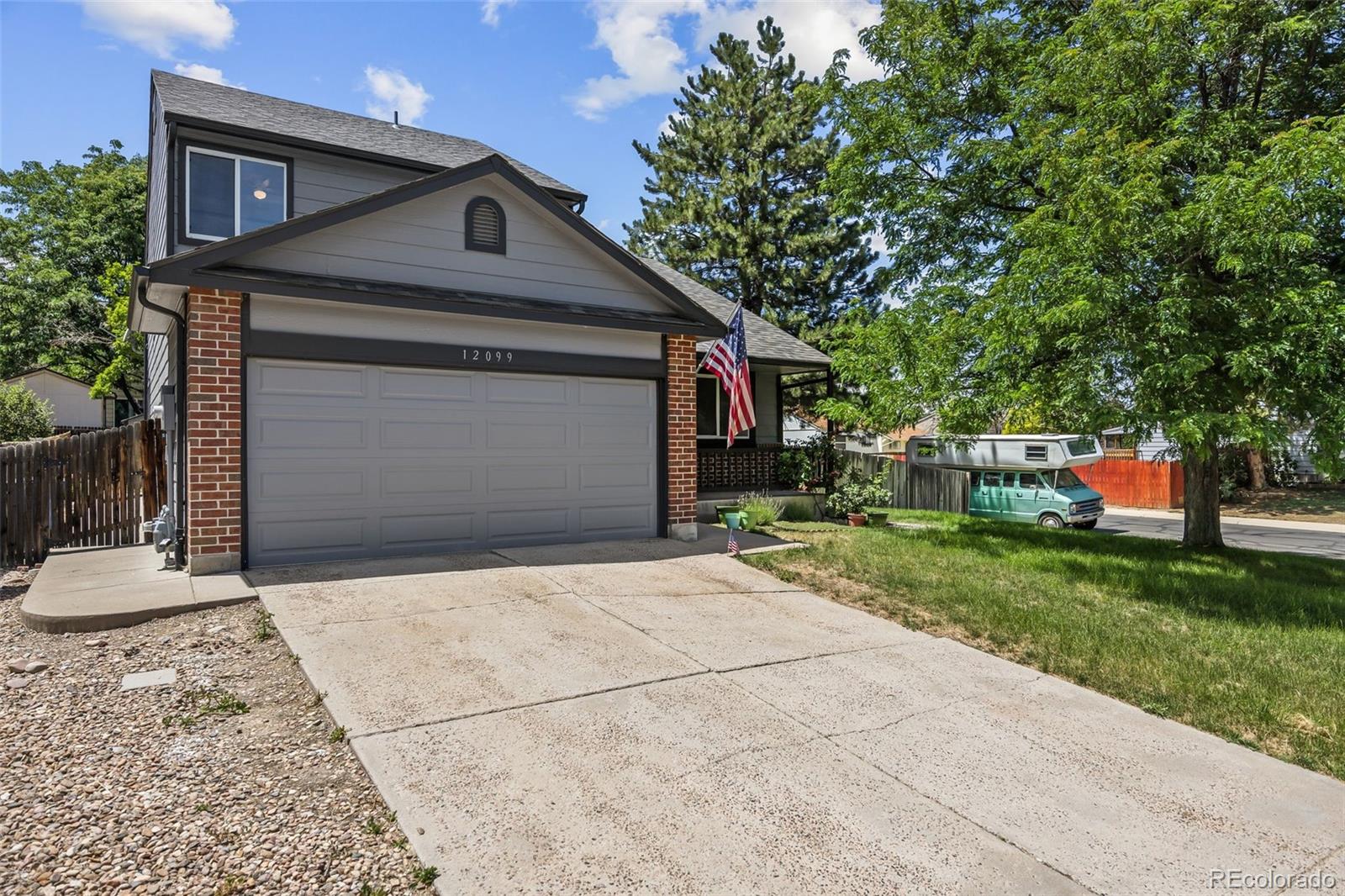 MLS Image #2 for 12099  forest street,thornton, Colorado