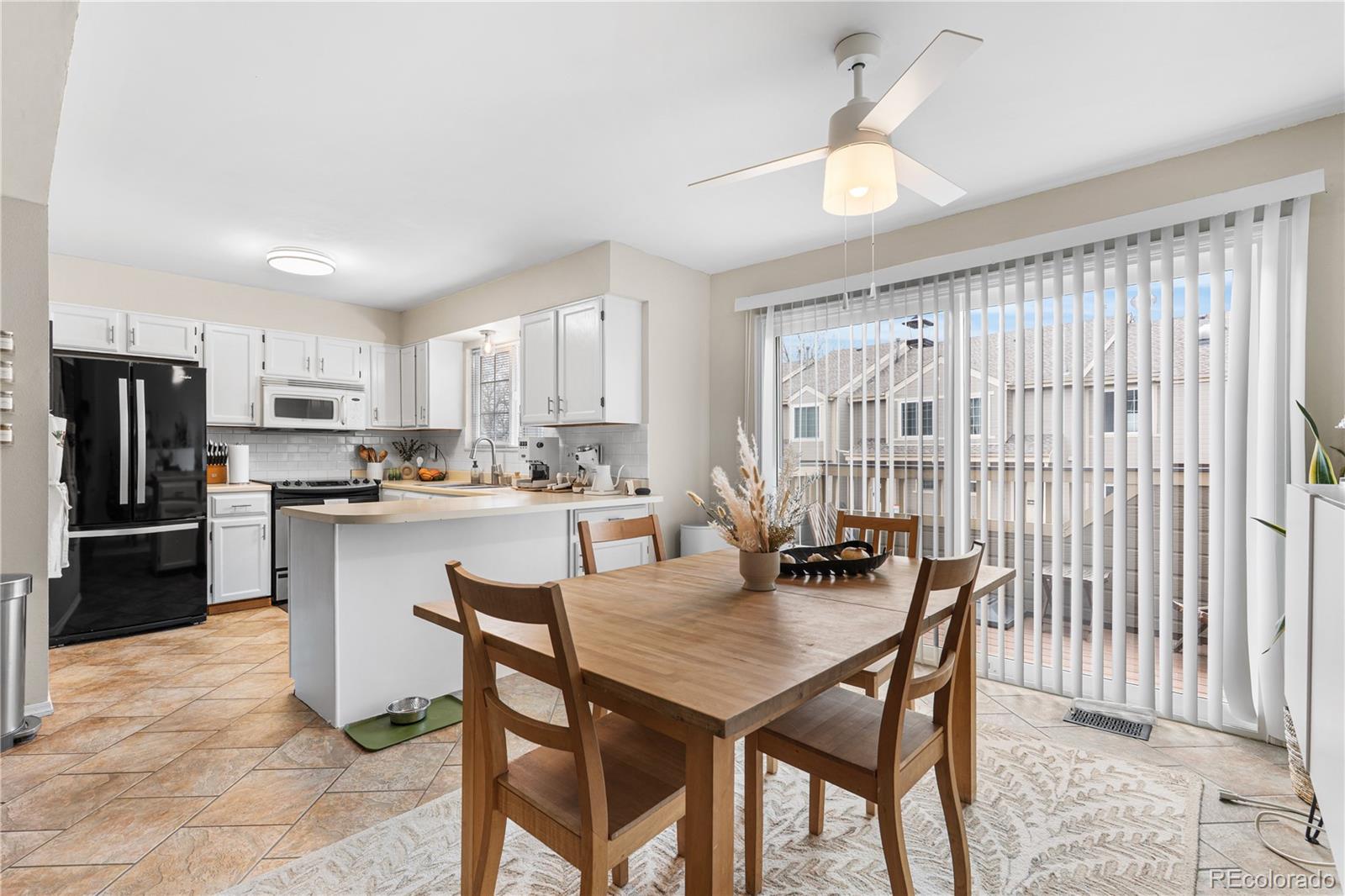 MLS Image #5 for 11153 w 17th avenue 104,lakewood, Colorado