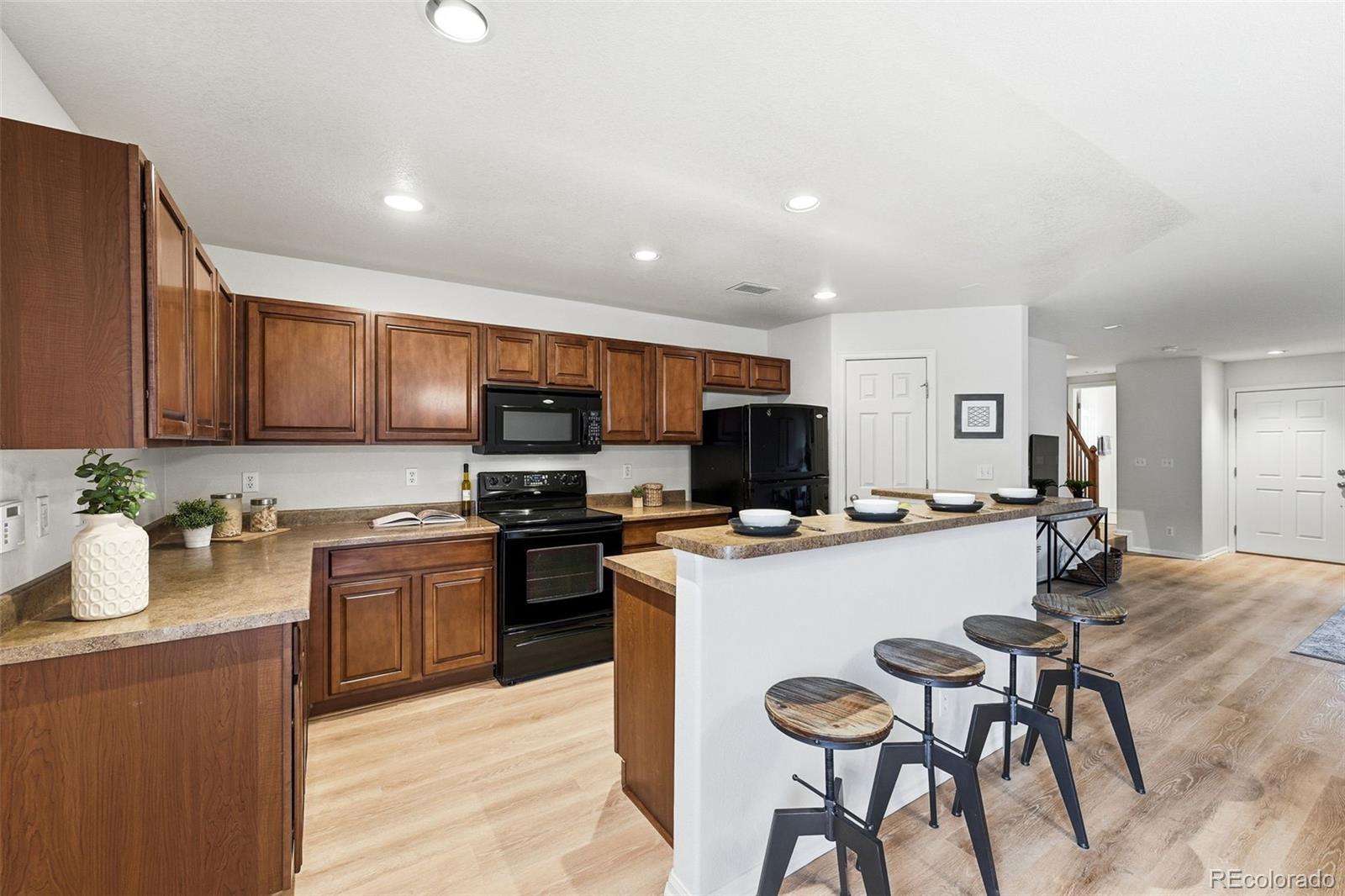 MLS Image #16 for 5811  ceylon street ,denver, Colorado