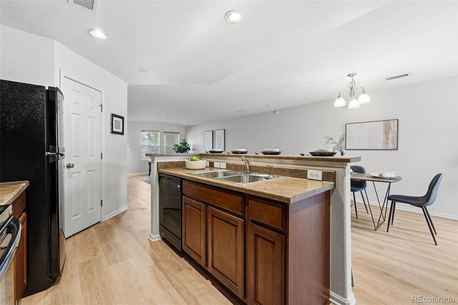 MLS Image #21 for 5811  ceylon street ,denver, Colorado