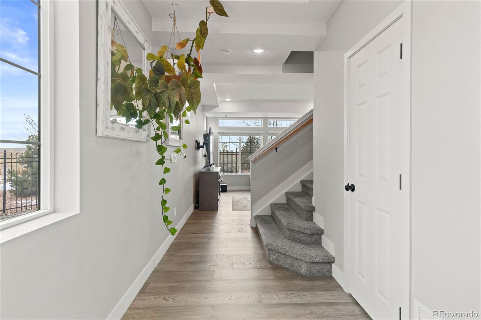 MLS Image #1 for 26216 e byers place,aurora, Colorado
