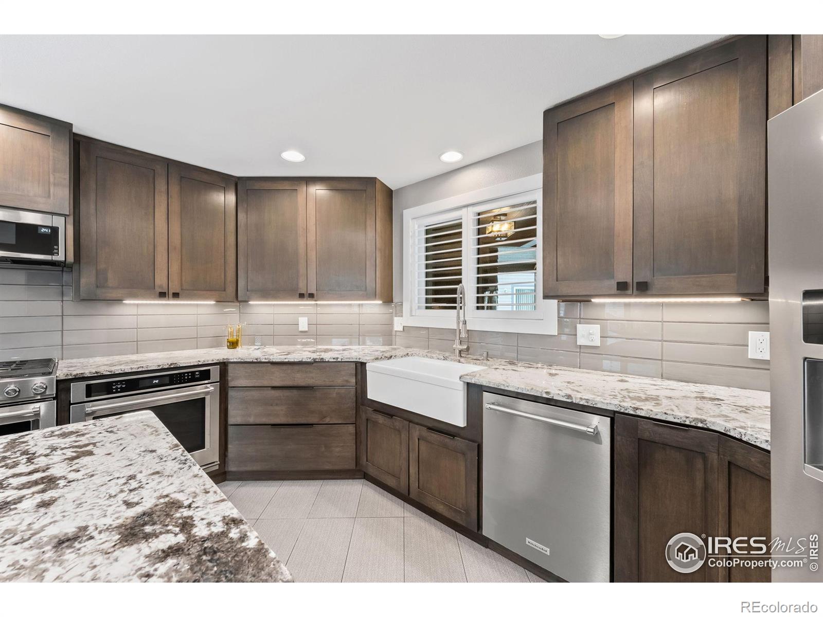 MLS Image #12 for 5408  lighthouse point court,loveland, Colorado
