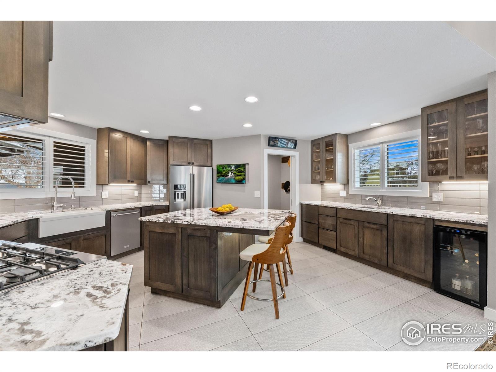 MLS Image #14 for 5408  lighthouse point court,loveland, Colorado