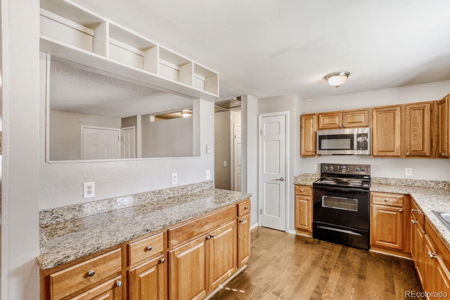 MLS Image #7 for 17794 e arizona place,aurora, Colorado