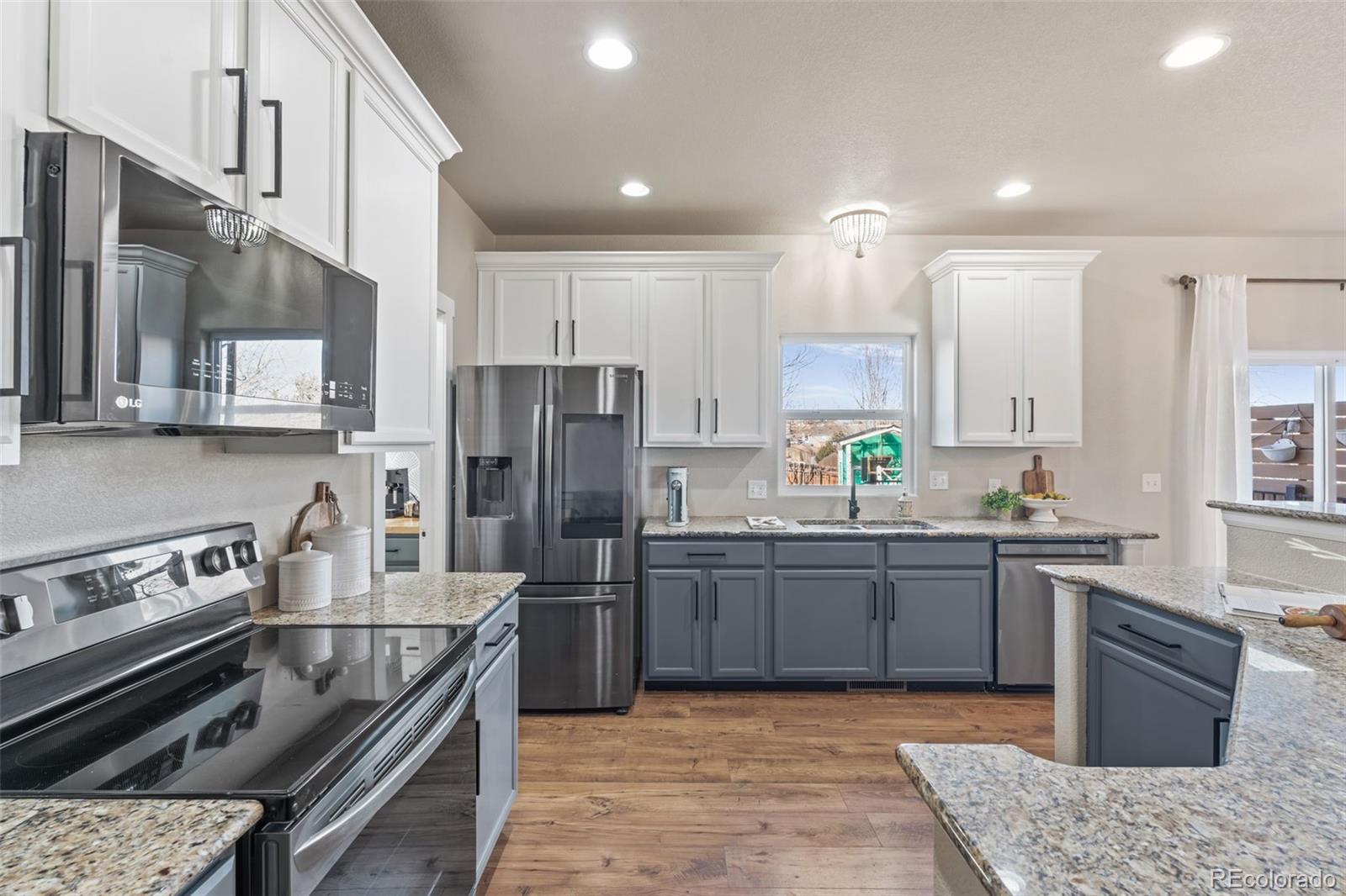 MLS Image #12 for 6430  vickie lane,colorado springs, Colorado