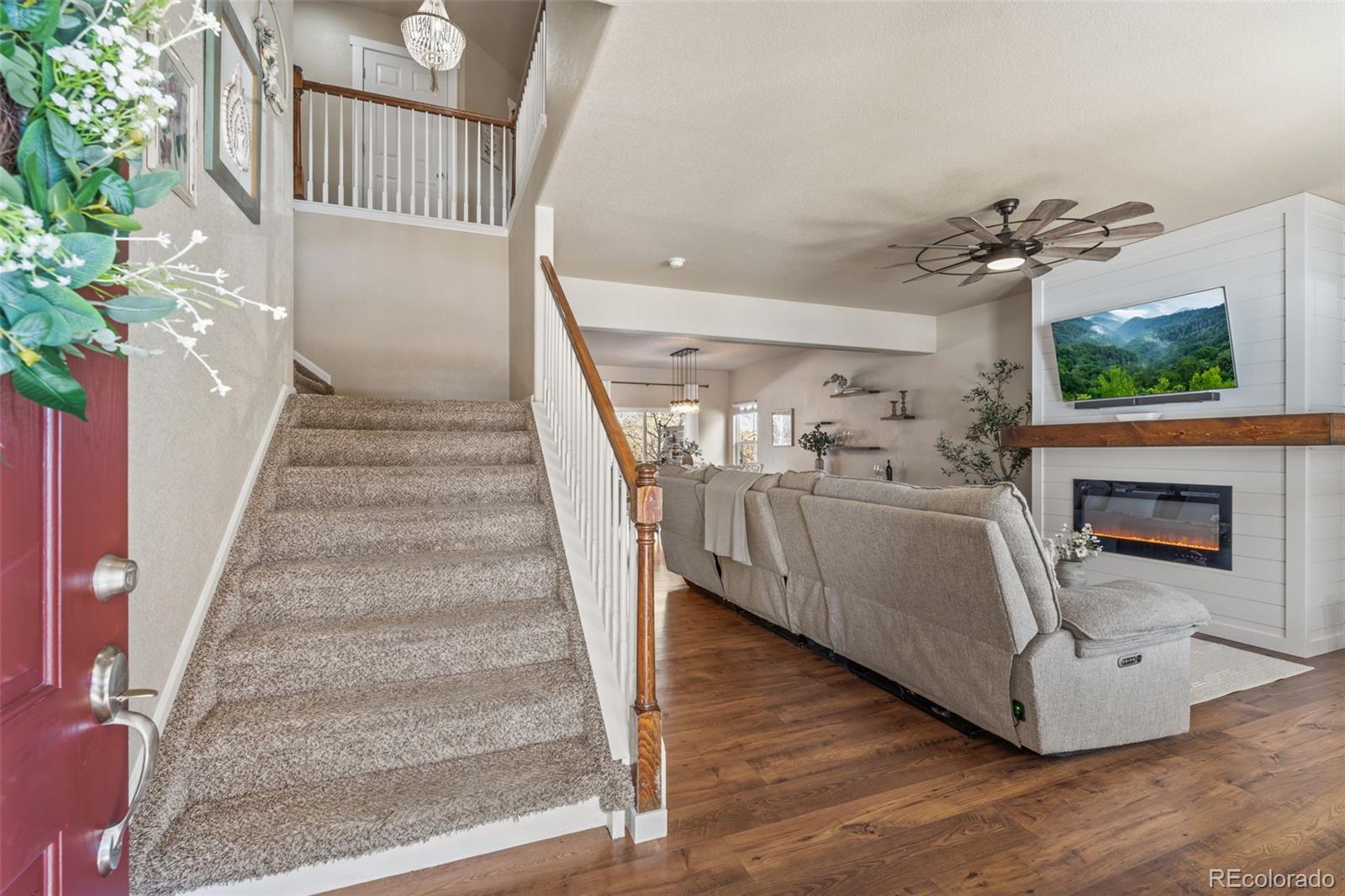 MLS Image #4 for 6430  vickie lane,colorado springs, Colorado