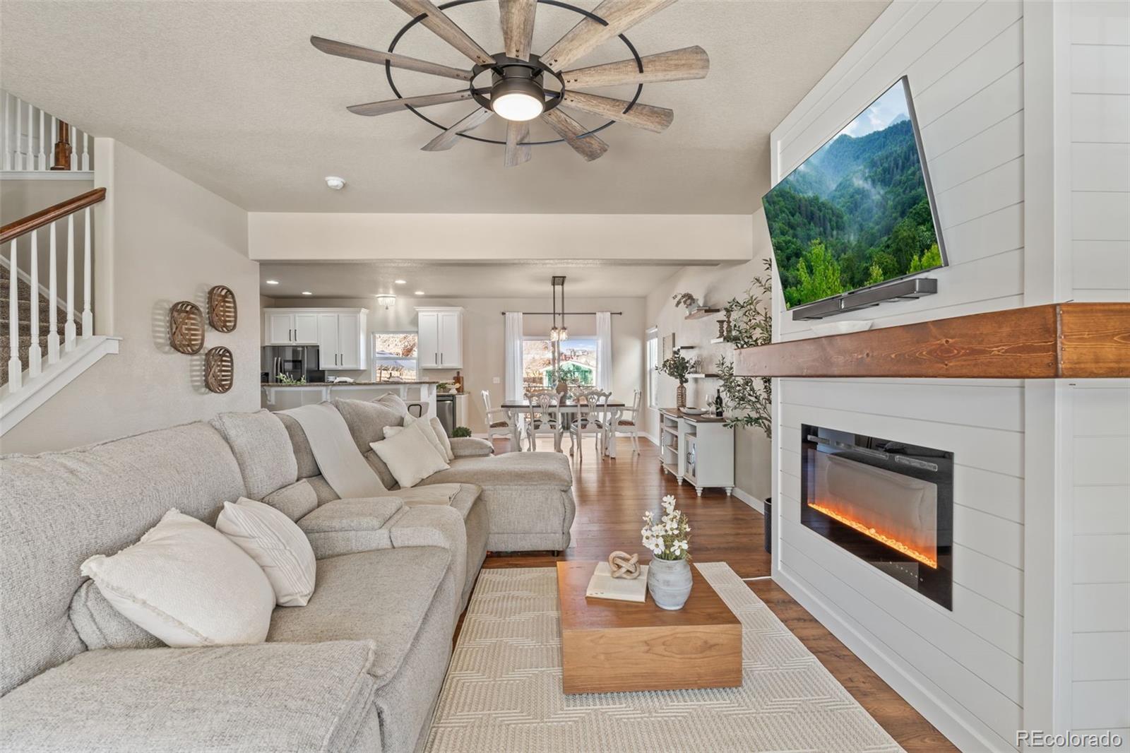 MLS Image #6 for 6430  vickie lane,colorado springs, Colorado