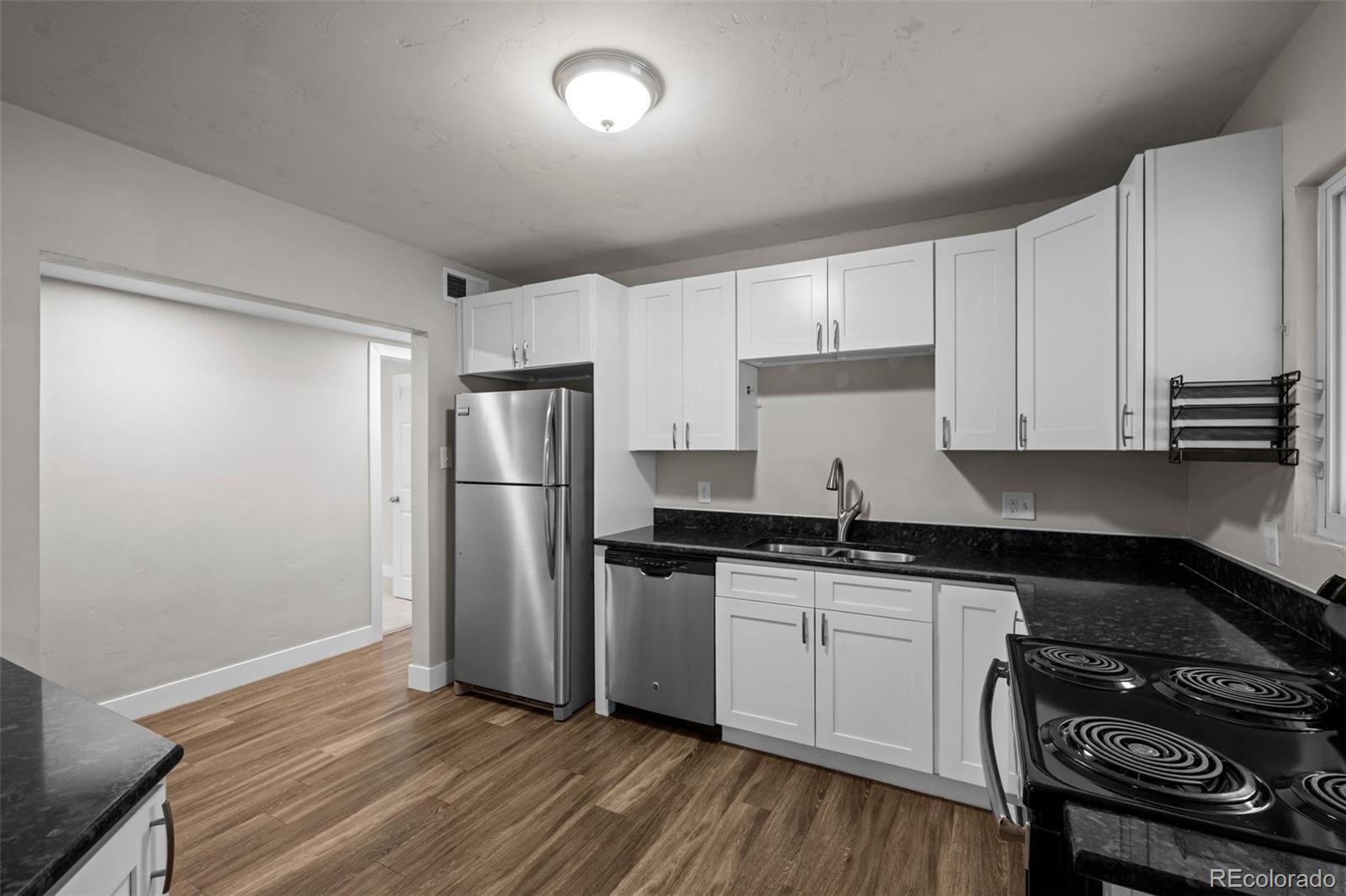 MLS Image #11 for 701  revere street,aurora, Colorado