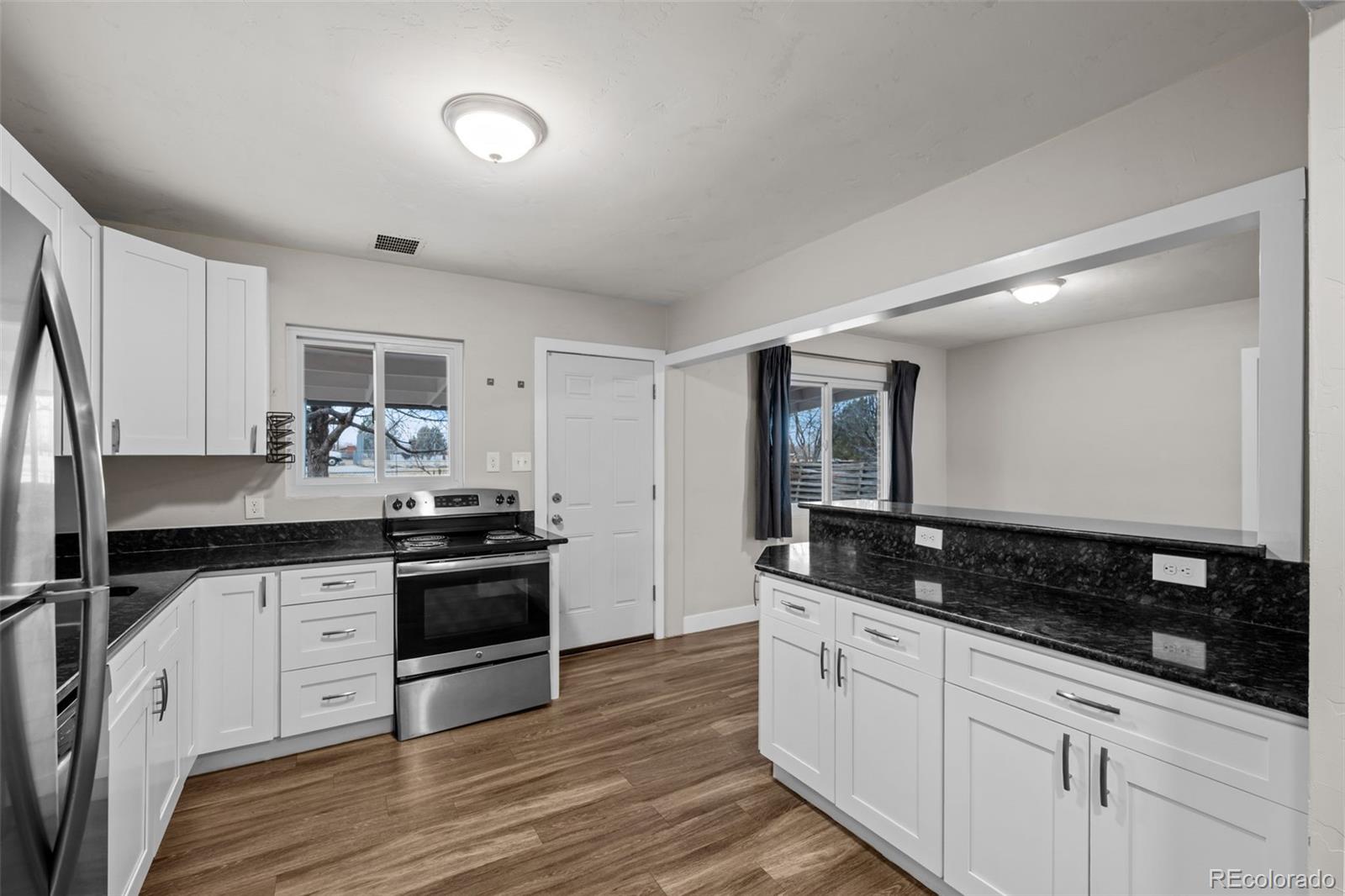 MLS Image #14 for 701  revere street,aurora, Colorado