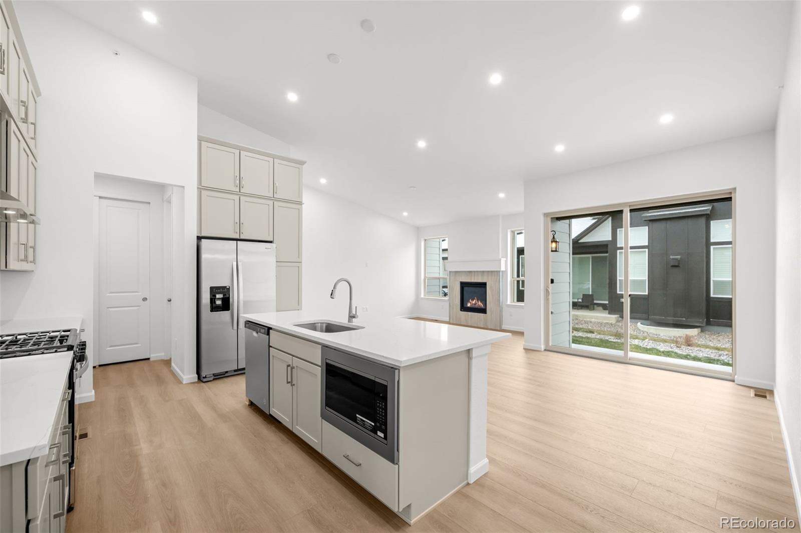MLS Image #4 for 8278 s quail street,littleton, Colorado