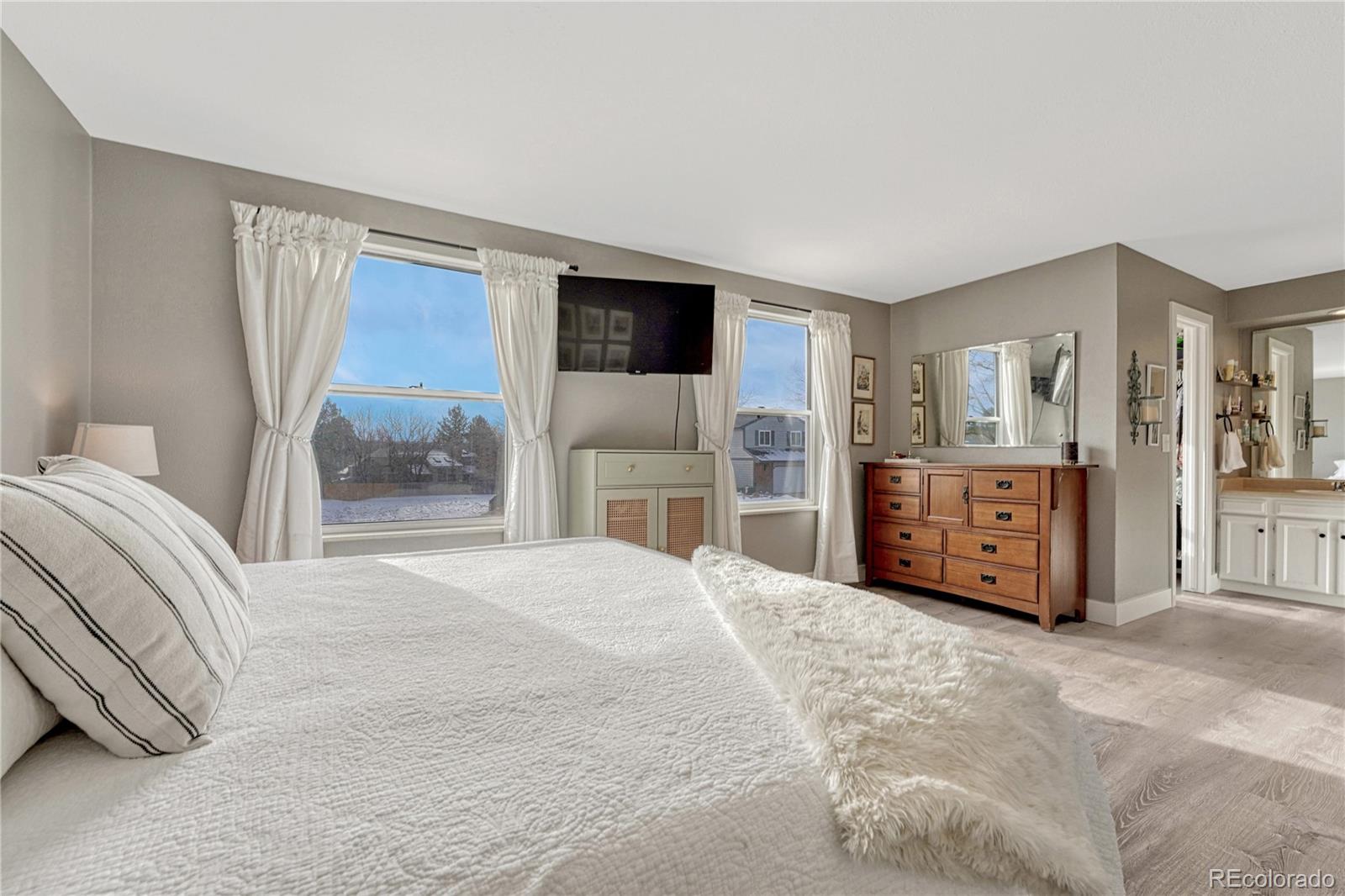 MLS Image #25 for 17013 e berry place,centennial, Colorado