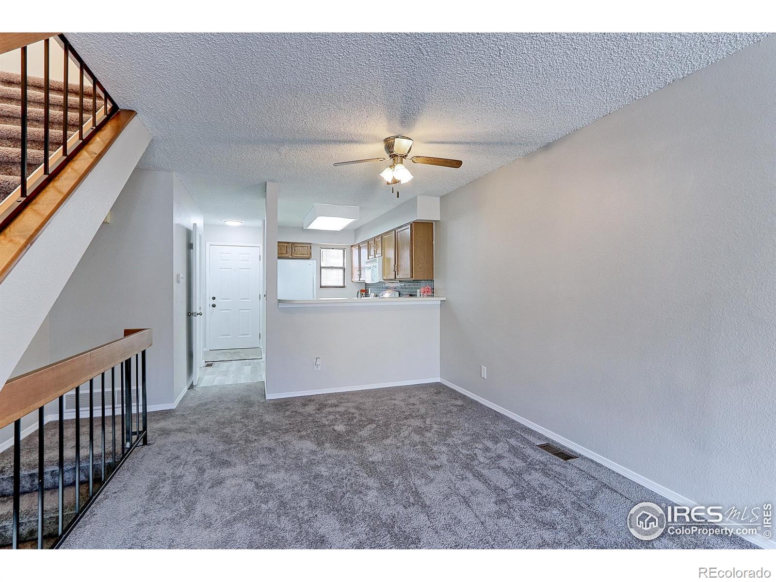 MLS Image #4 for 8775 w cornell avenue,lakewood, Colorado