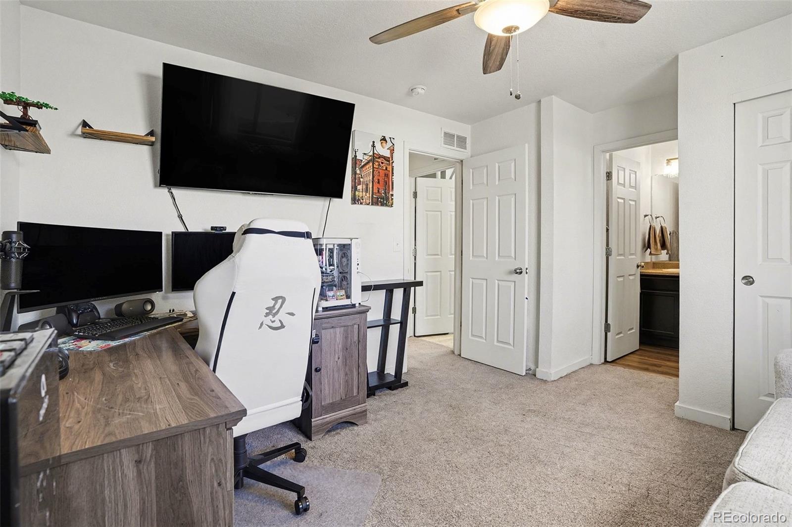 MLS Image #22 for 18643 e 50th place,denver, Colorado