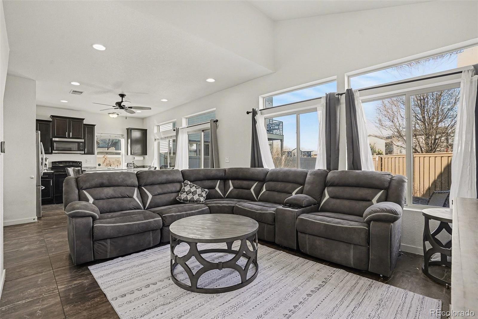 MLS Image #5 for 18643 e 50th place,denver, Colorado