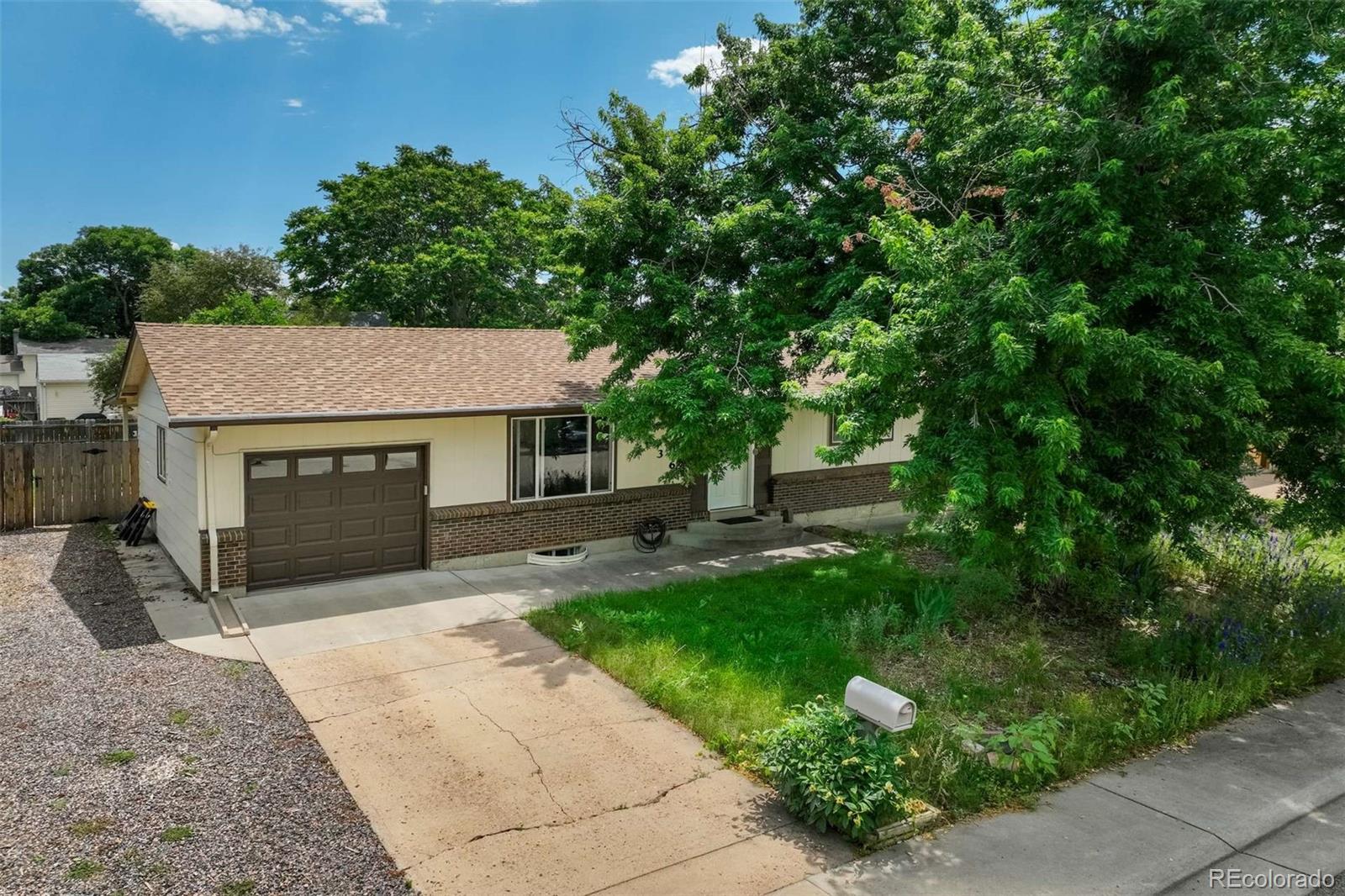 MLS Image #3 for 7936  eaton street,arvada, Colorado