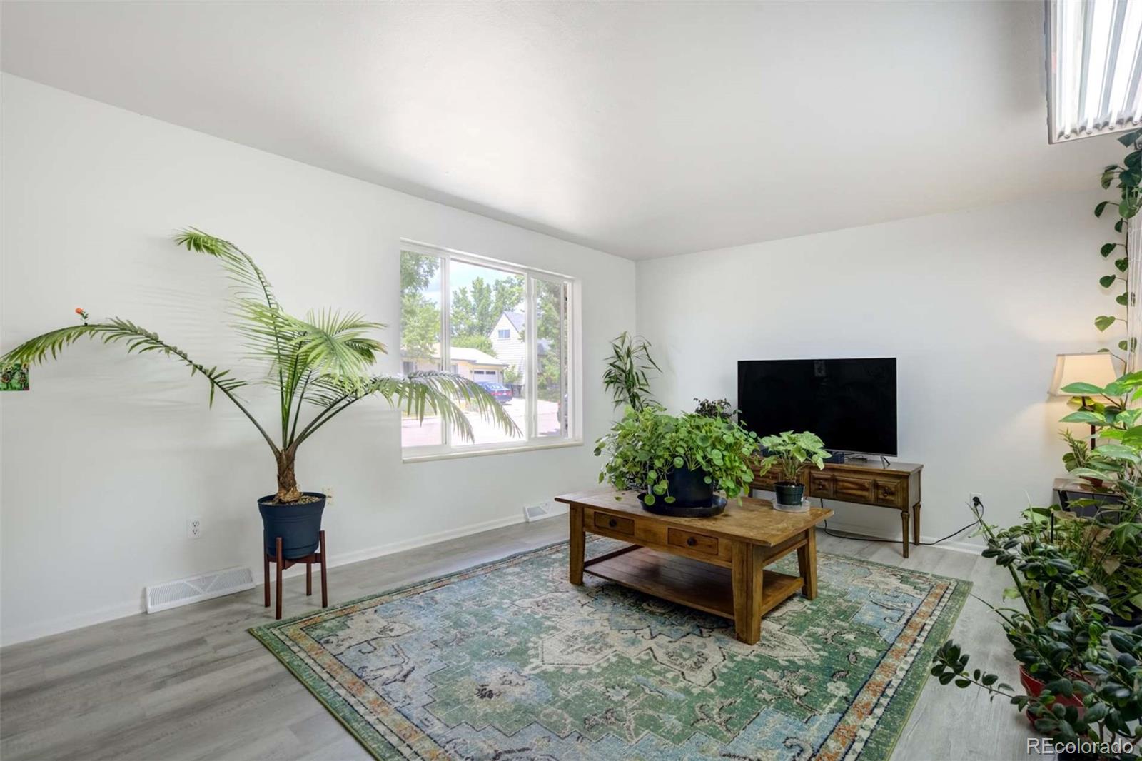 MLS Image #5 for 7936  eaton street,arvada, Colorado
