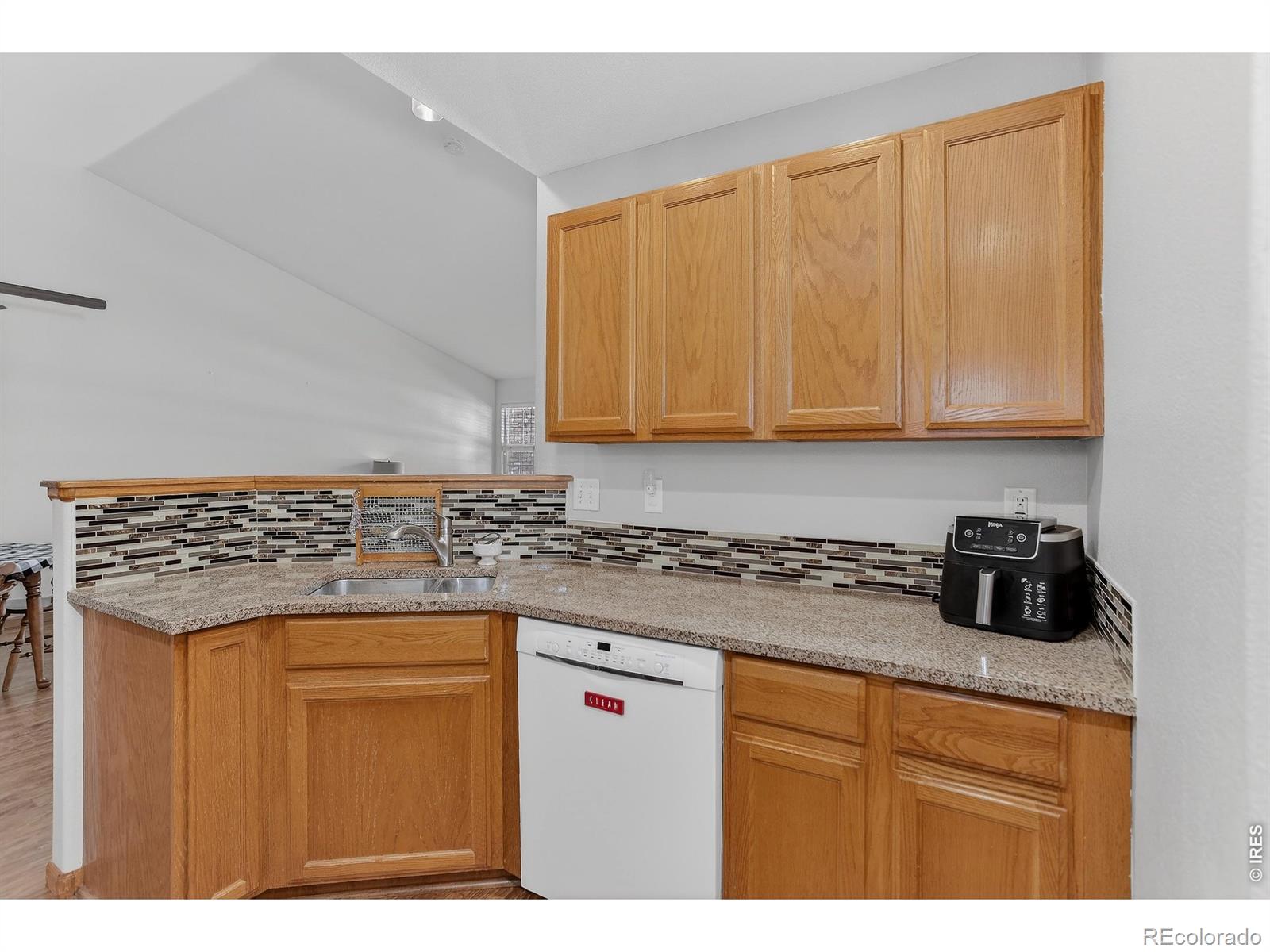MLS Image #9 for 276  shupe circle,loveland, Colorado