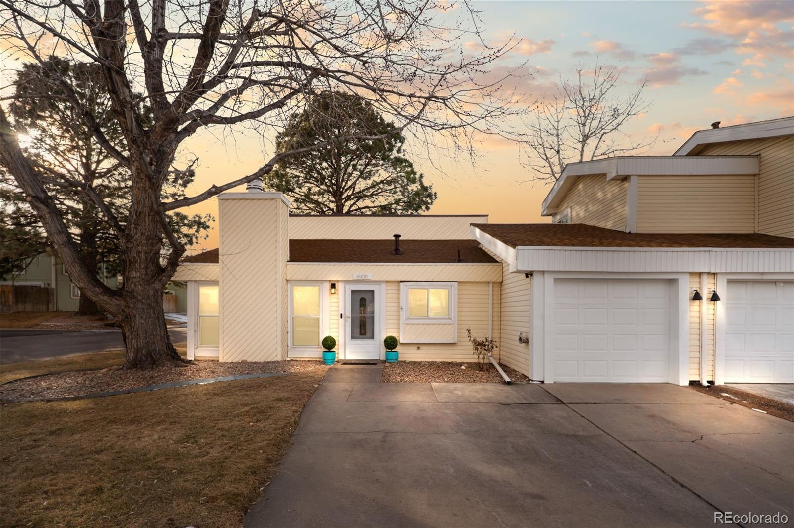 MLS Image #1 for 16373 e rice place b,aurora, Colorado
