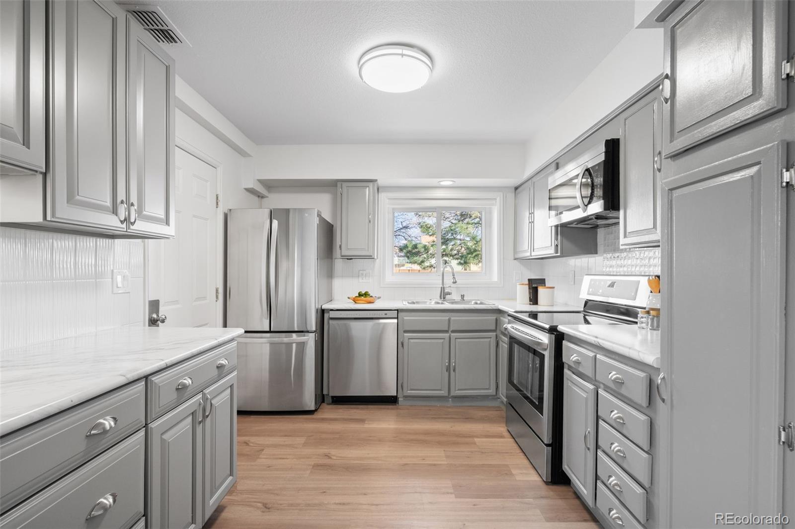 MLS Image #13 for 16373 e rice place b,aurora, Colorado