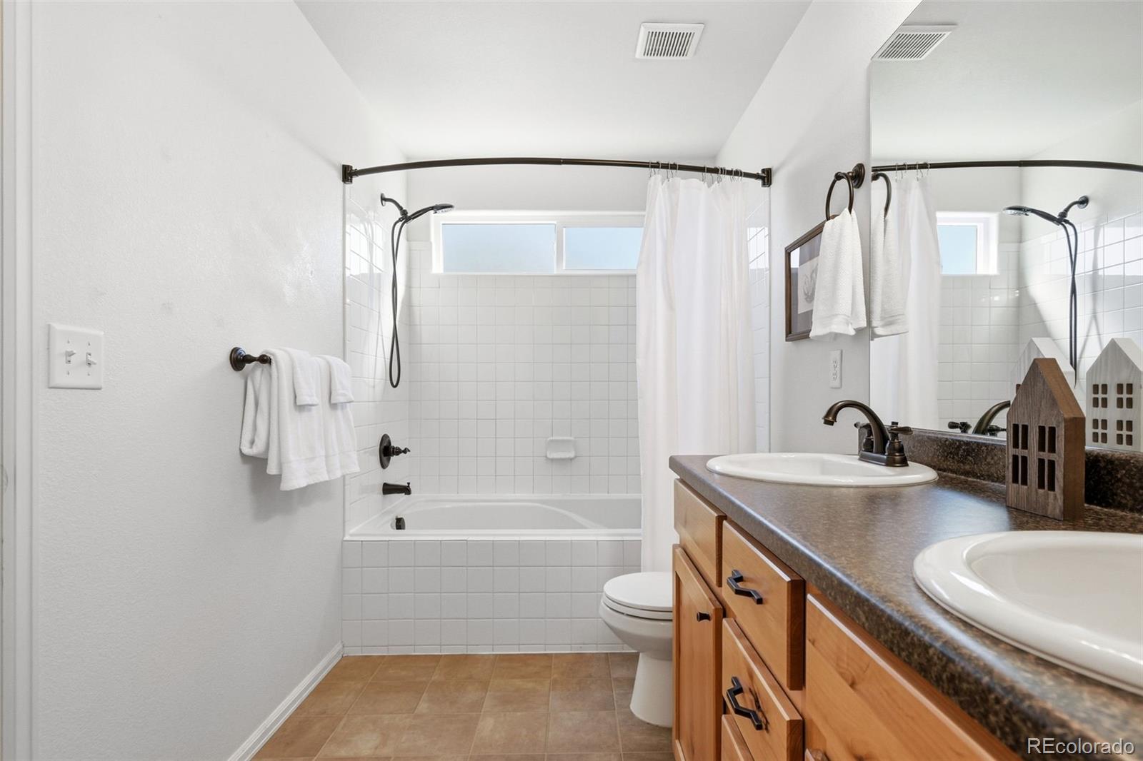 MLS Image #28 for 1506  new season drive,windsor, Colorado