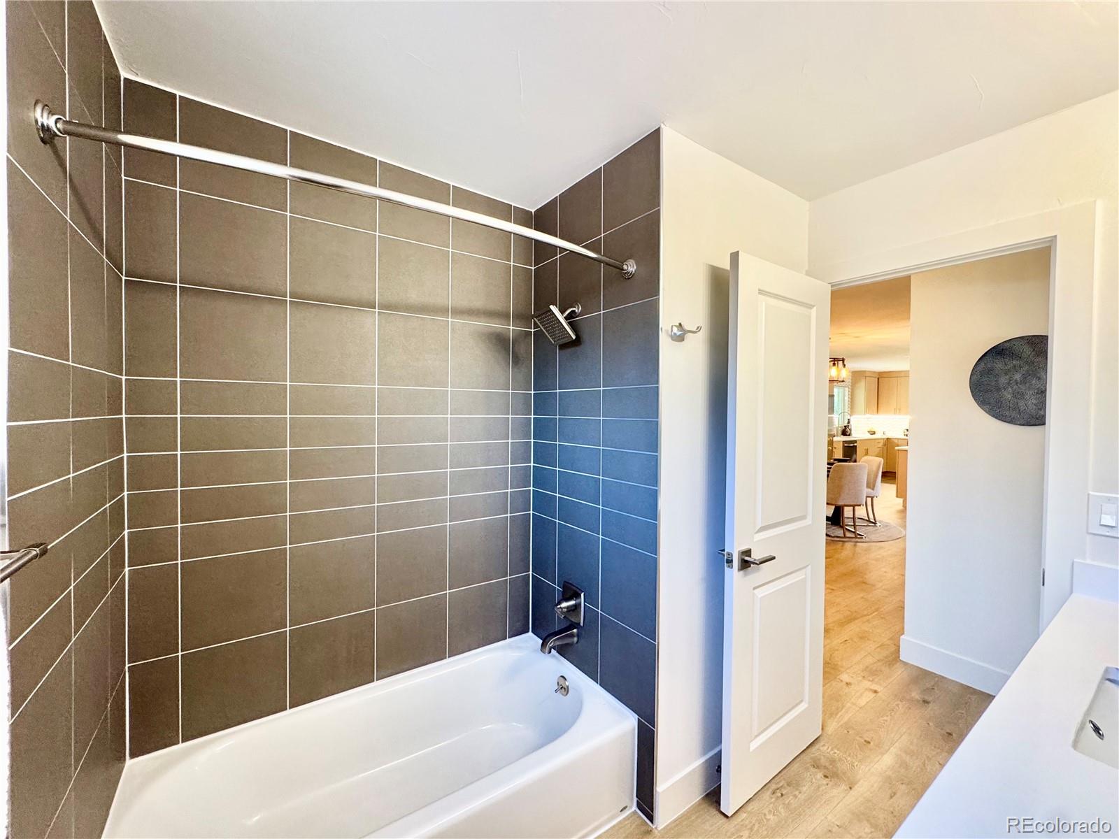 MLS Image #23 for 1540 s forest street,denver, Colorado