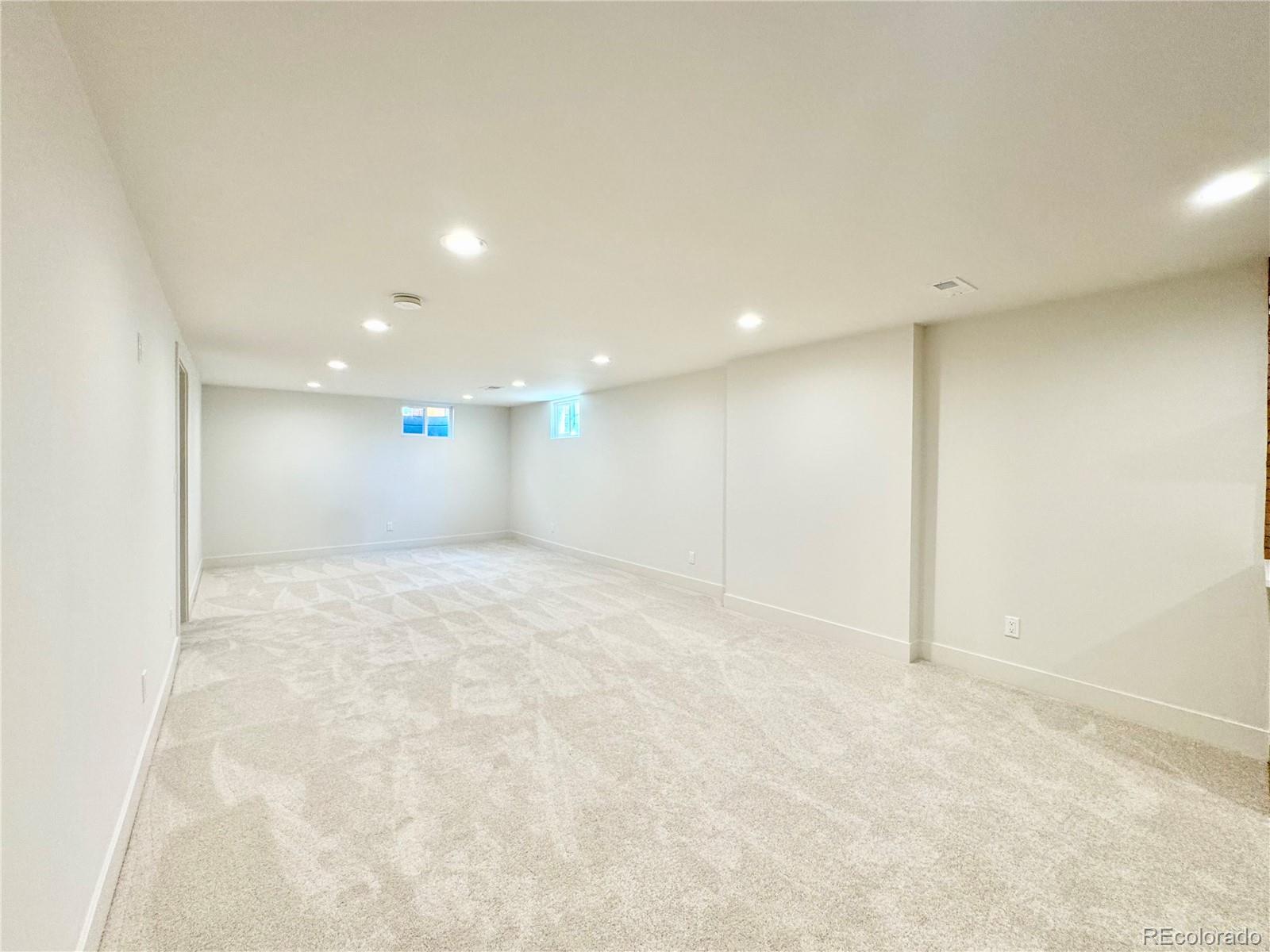 MLS Image #37 for 1540 s forest street,denver, Colorado