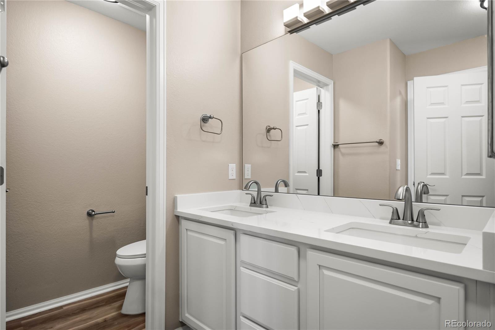 MLS Image #21 for 474  black feather loop 411,castle rock, Colorado