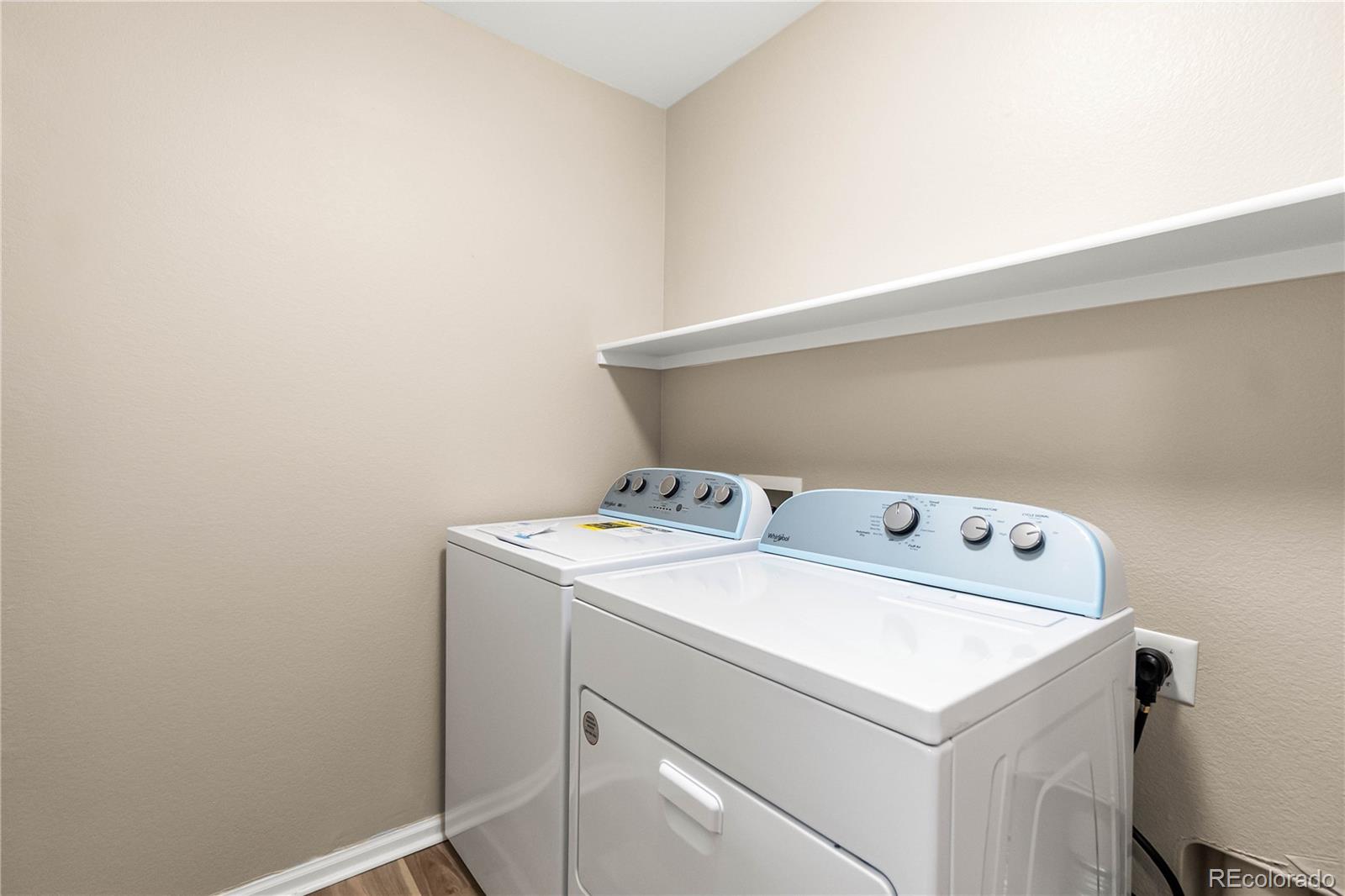 MLS Image #27 for 474  black feather loop 411,castle rock, Colorado