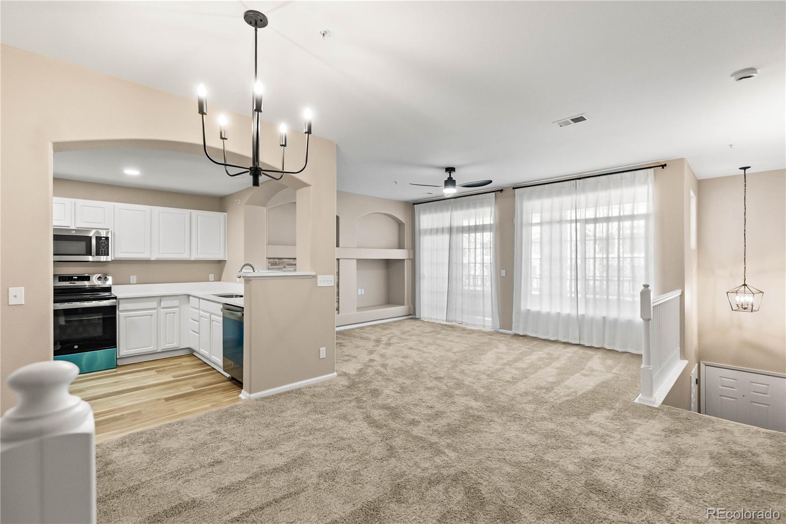 MLS Image #6 for 474  black feather loop 411,castle rock, Colorado