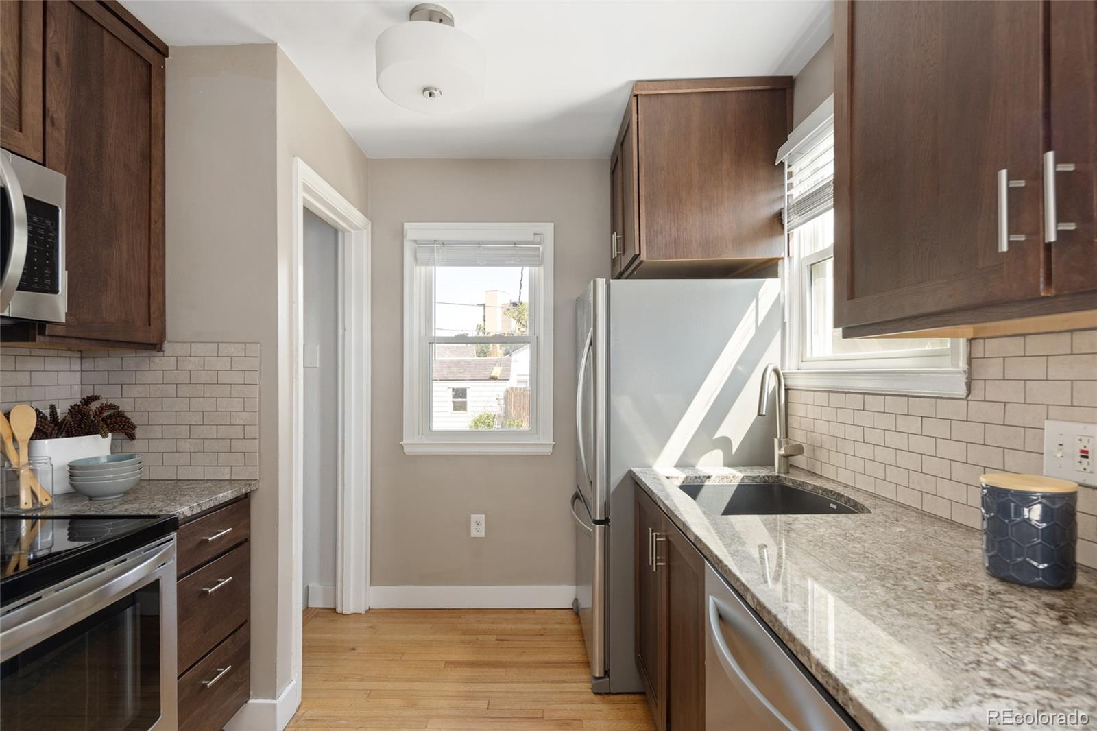 MLS Image #10 for 1712 s gilpin street,denver, Colorado