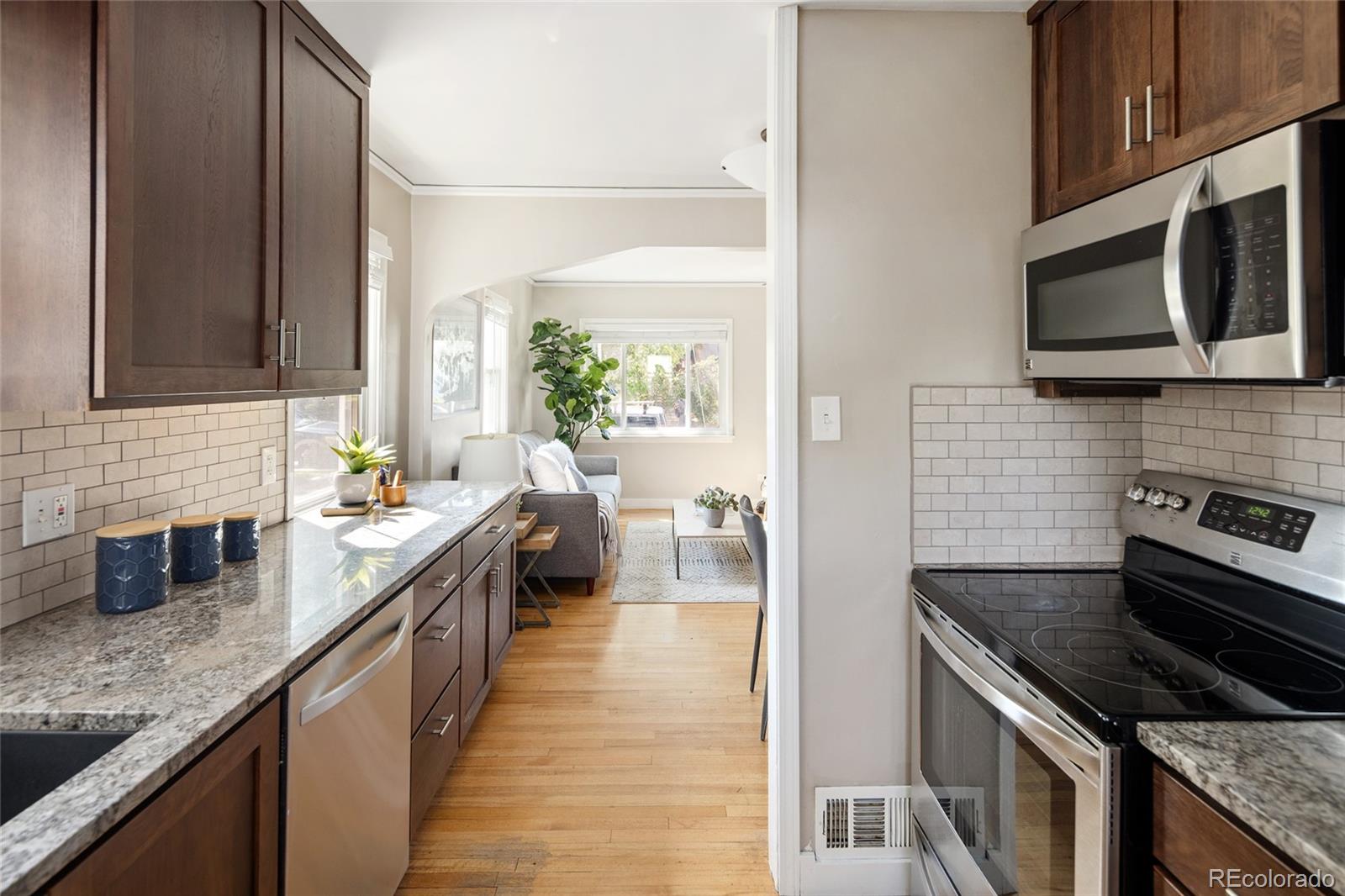 MLS Image #11 for 1712 s gilpin street,denver, Colorado