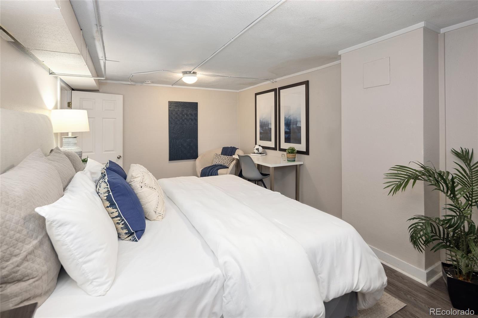 MLS Image #24 for 1712 s gilpin street,denver, Colorado