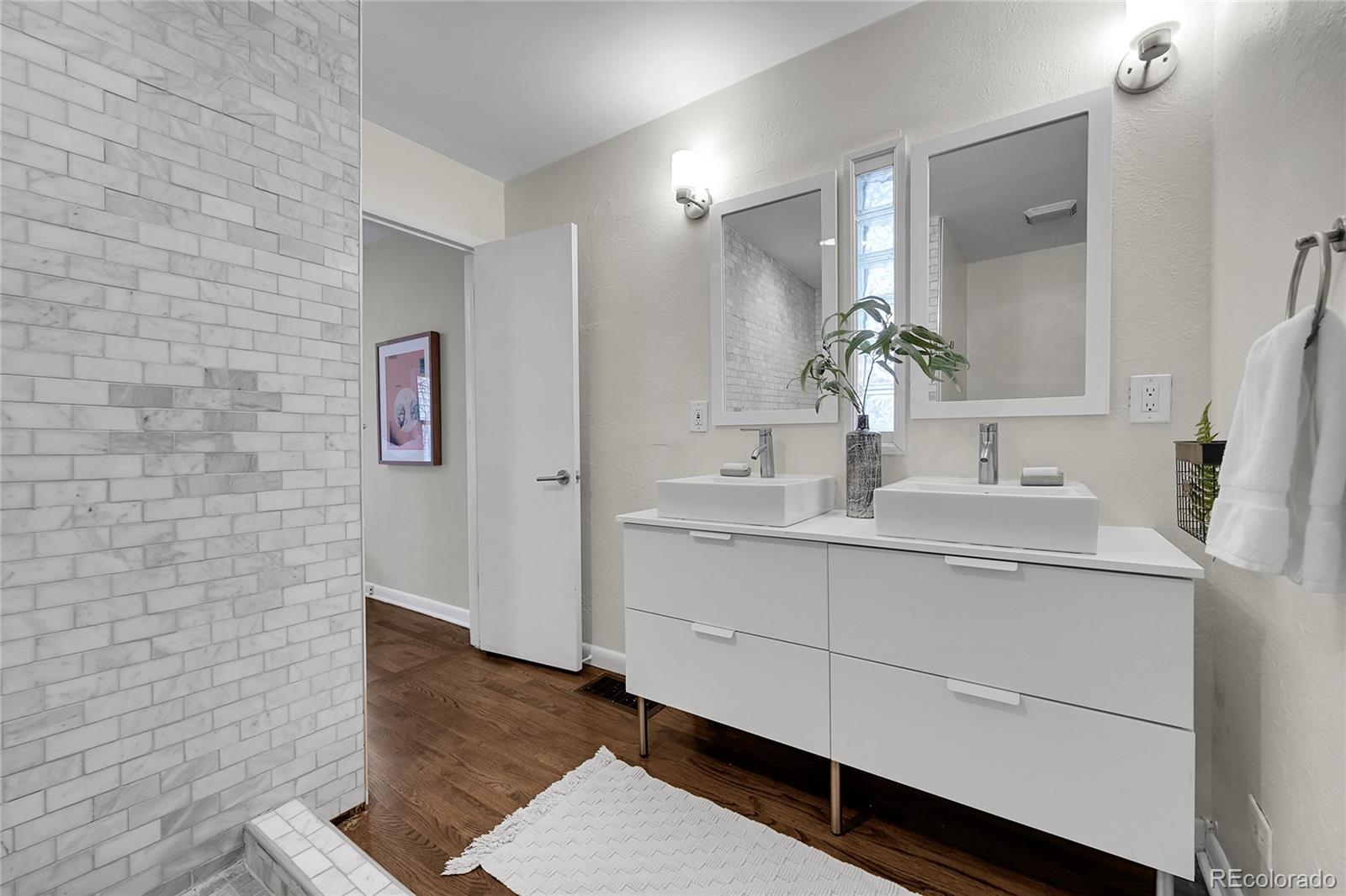 MLS Image #22 for 2884 s harrison street,denver, Colorado