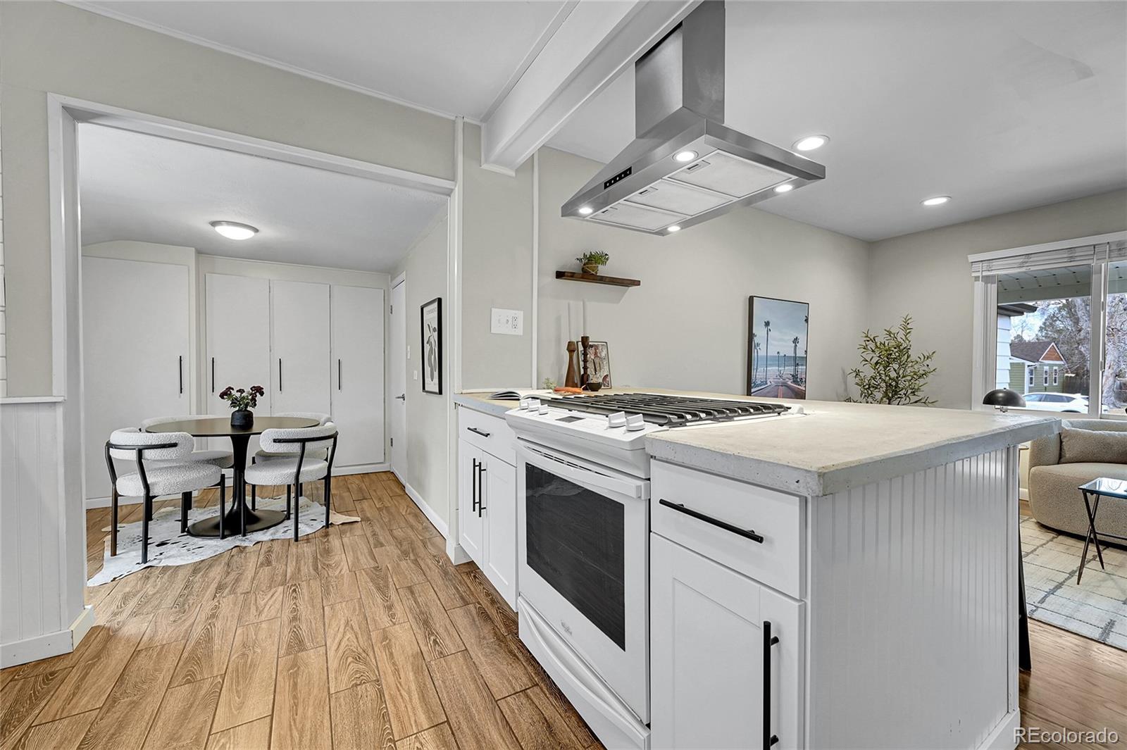MLS Image #9 for 2884 s harrison street,denver, Colorado