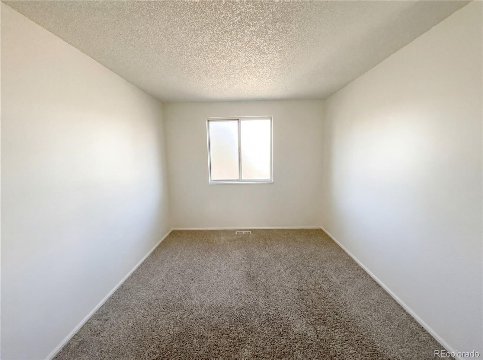 MLS Image #12 for 11465  cherry drive,thornton, Colorado