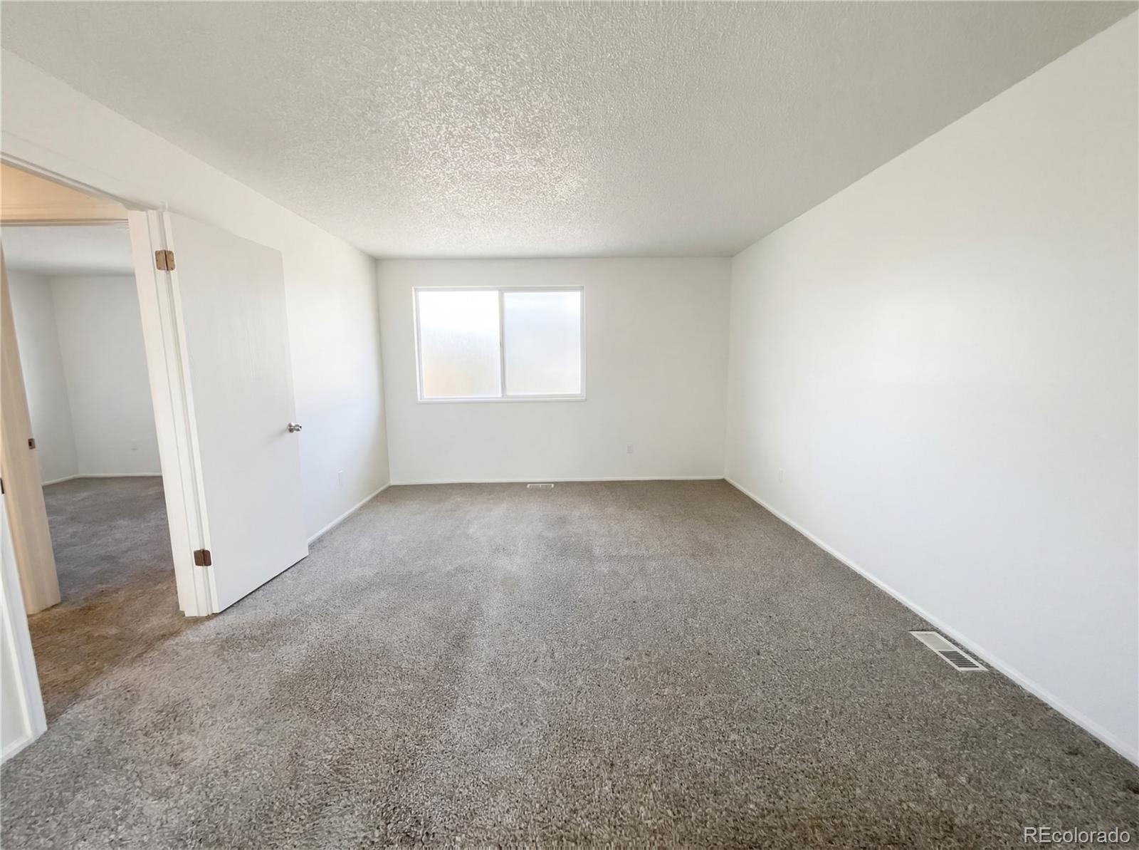 MLS Image #14 for 11465  cherry drive,thornton, Colorado