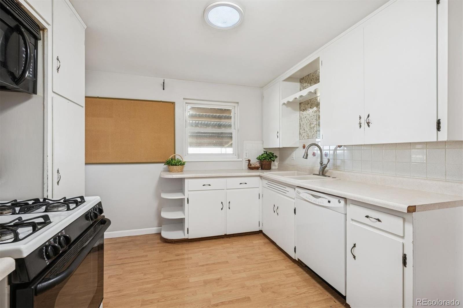 MLS Image #9 for 3503 w 53rd avenue,denver, Colorado