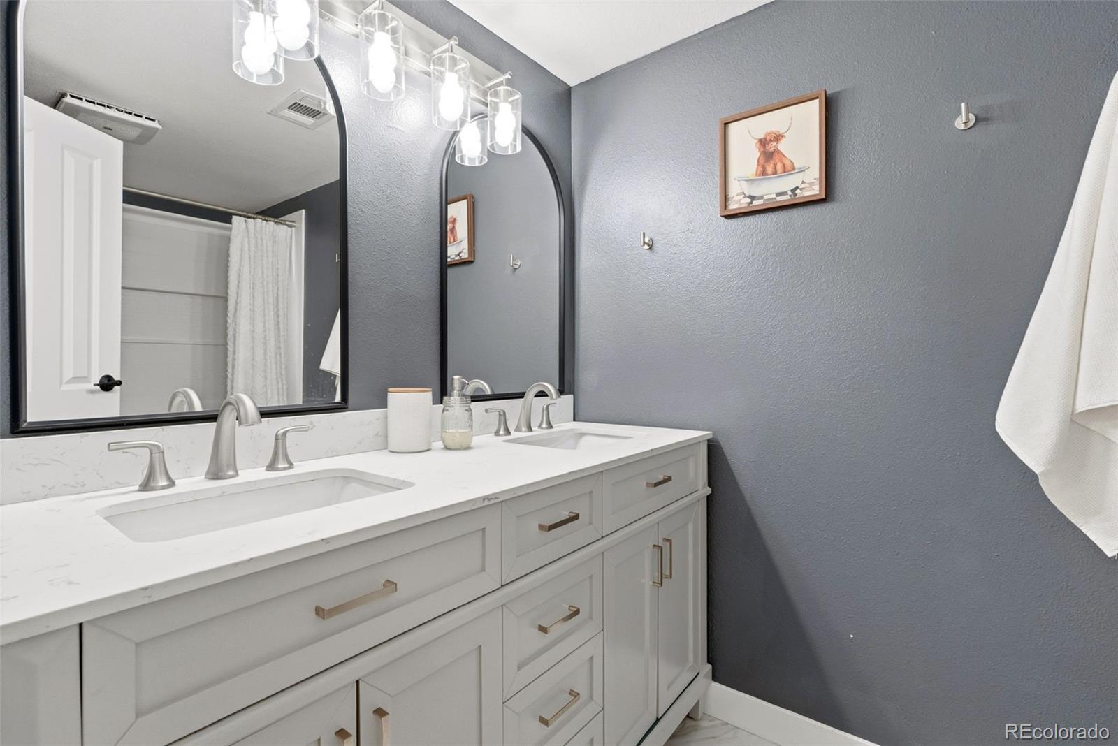 MLS Image #18 for 433  wright street 304,lakewood, Colorado