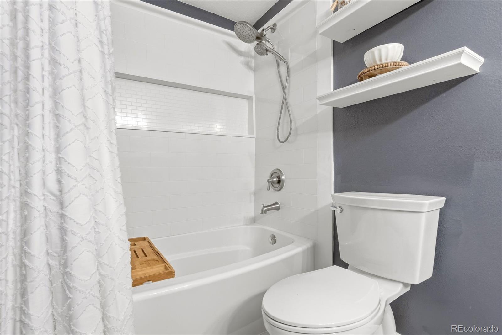 MLS Image #19 for 433  wright street 304,lakewood, Colorado