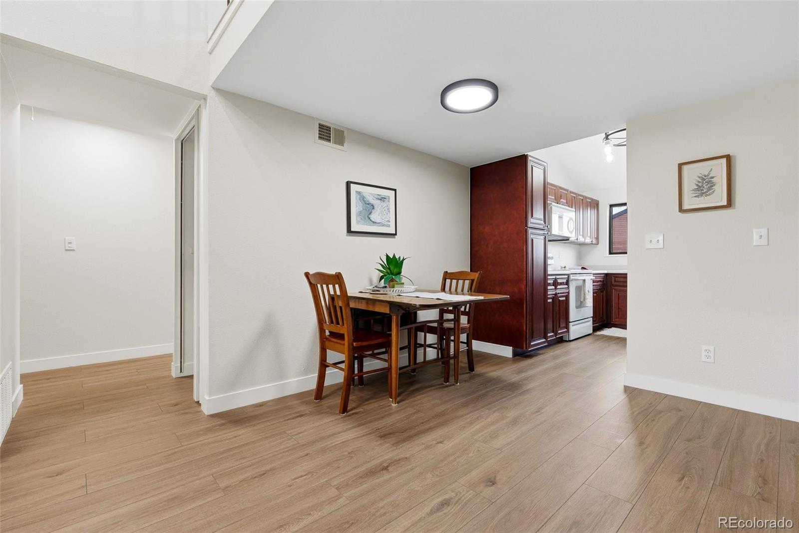 MLS Image #5 for 433  wright street 304,lakewood, Colorado