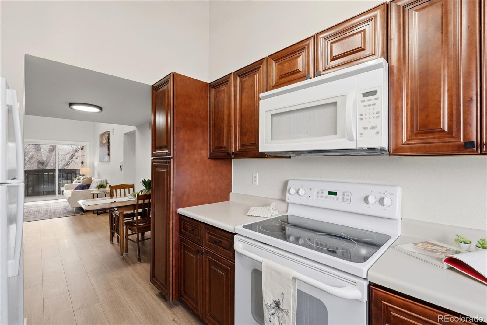 MLS Image #9 for 433  wright street 304,lakewood, Colorado