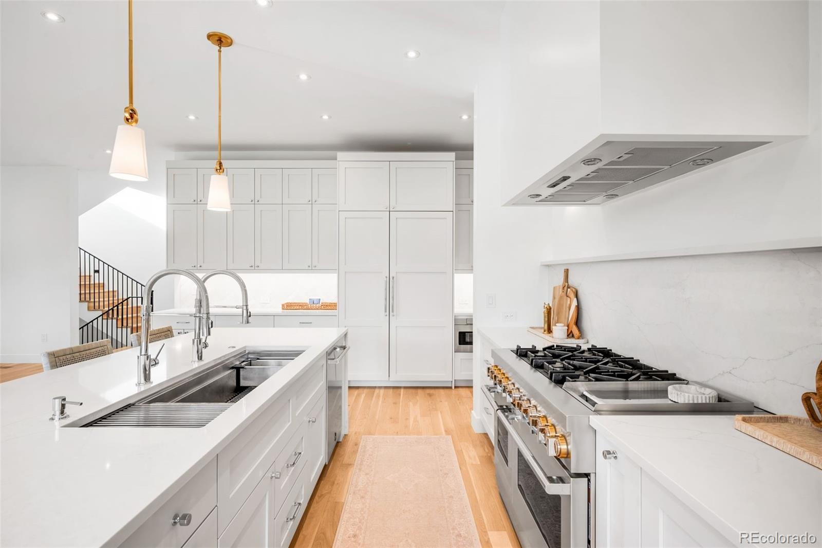 MLS Image #13 for 2900 s madison street,denver, Colorado
