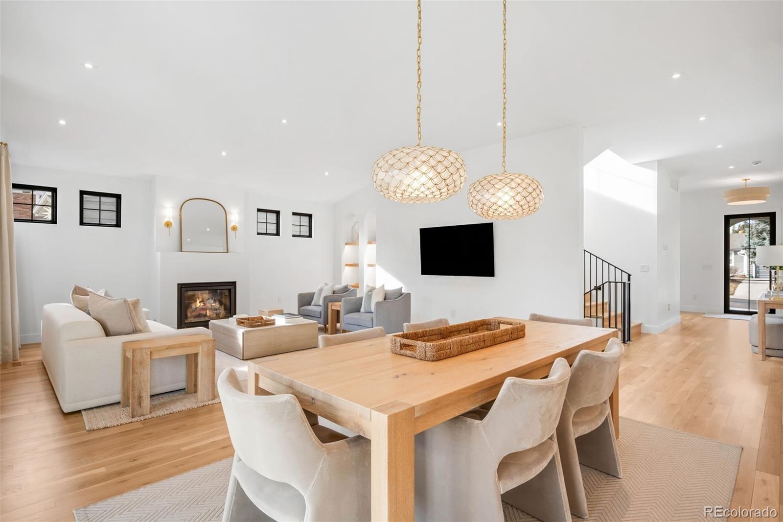 MLS Image #16 for 2900 s madison street,denver, Colorado