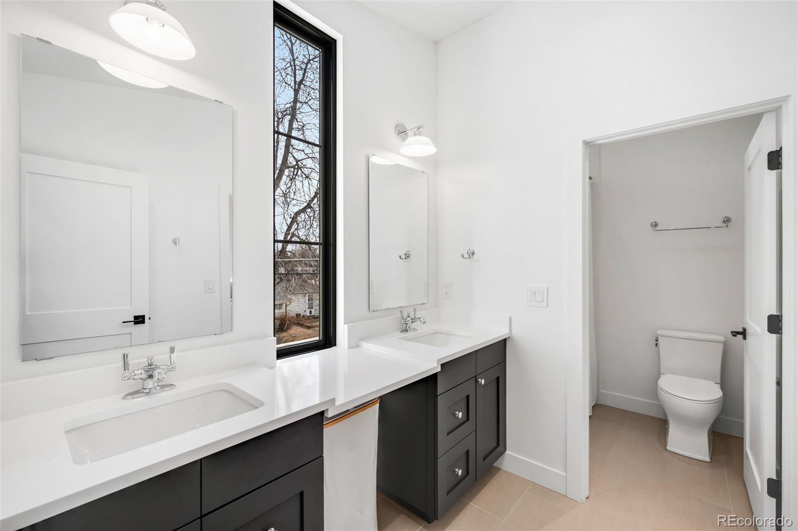 MLS Image #30 for 2900 s madison street,denver, Colorado