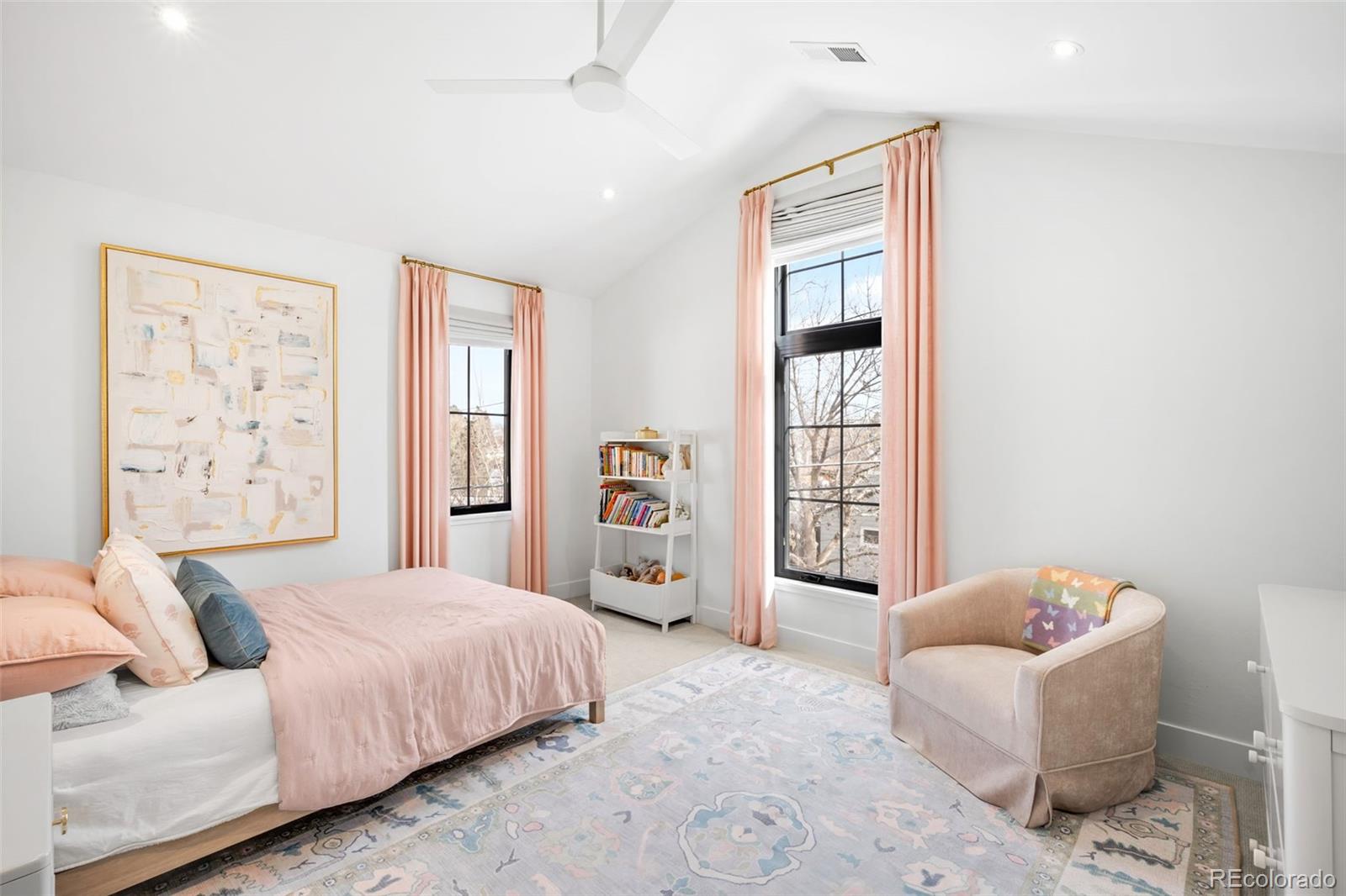 MLS Image #31 for 2900 s madison street,denver, Colorado