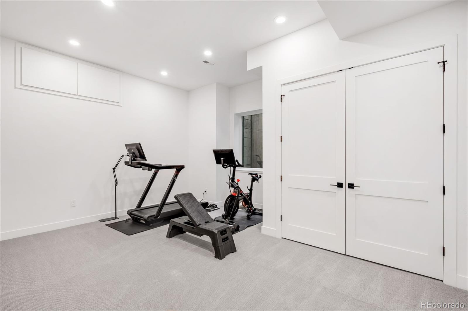 MLS Image #38 for 2900 s madison street,denver, Colorado