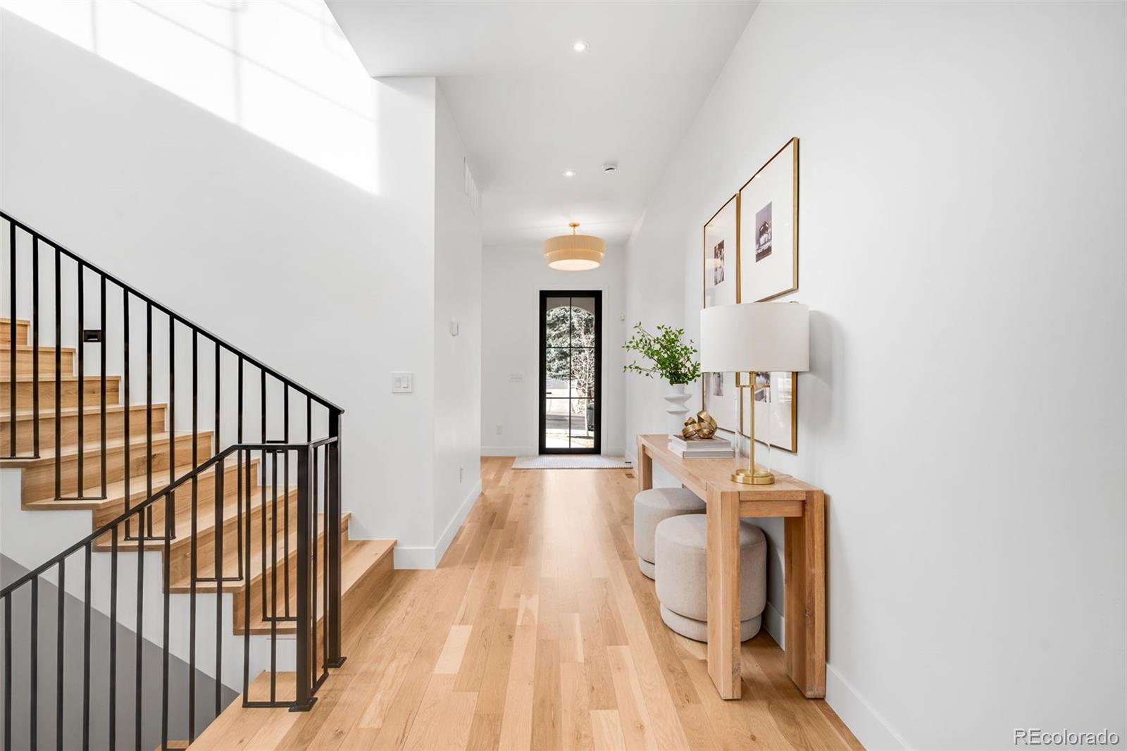 MLS Image #4 for 2900 s madison street,denver, Colorado