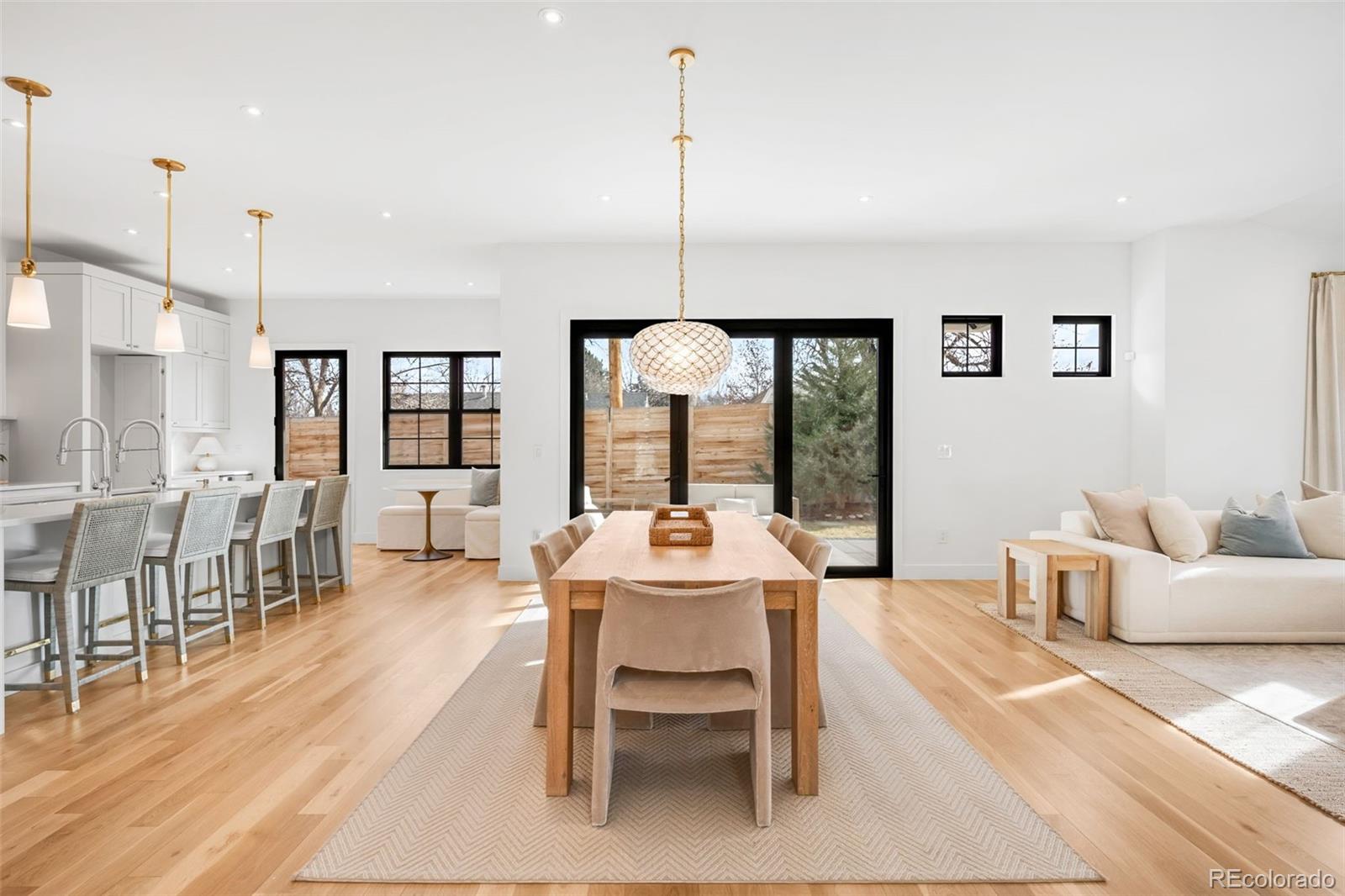 MLS Image #7 for 2900 s madison street,denver, Colorado